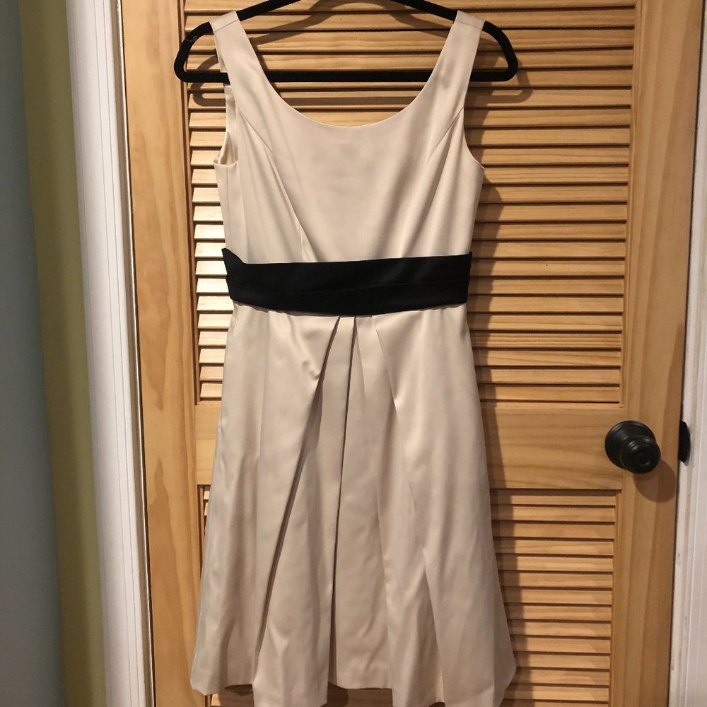 Max and Cleo knee length sleeveless dress